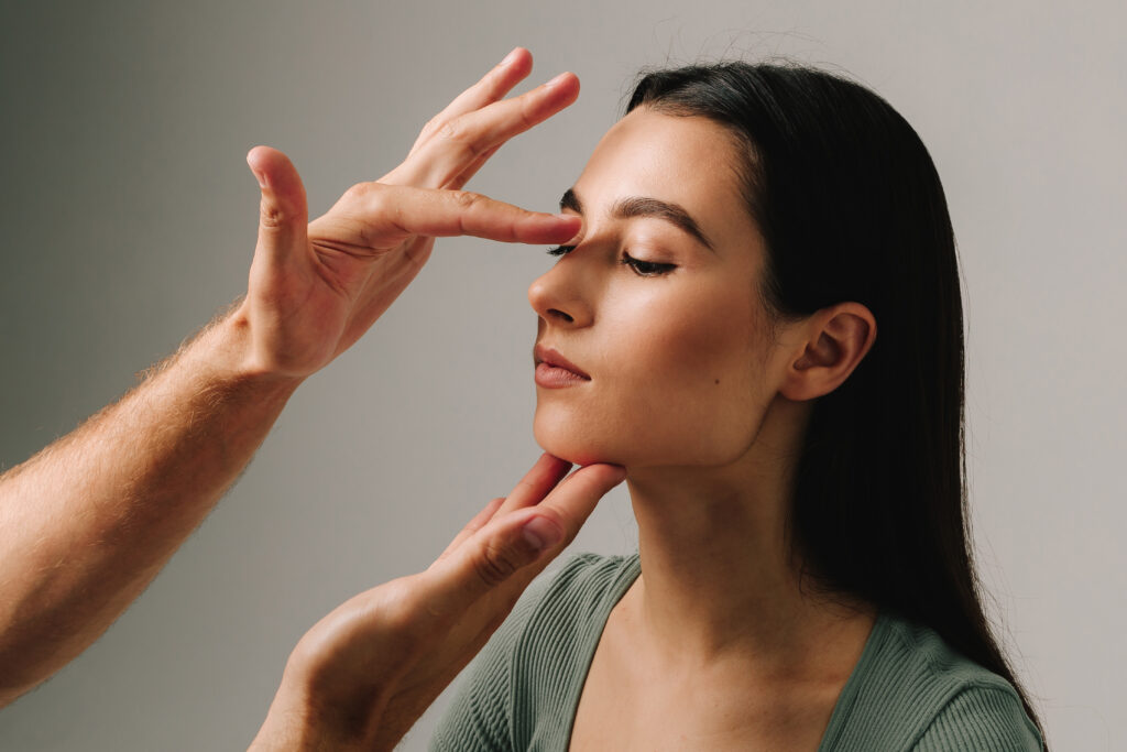 What Is Ultrasonic Rhinoplasty? 2 What Is Ultrasonic Rhinoplasty?